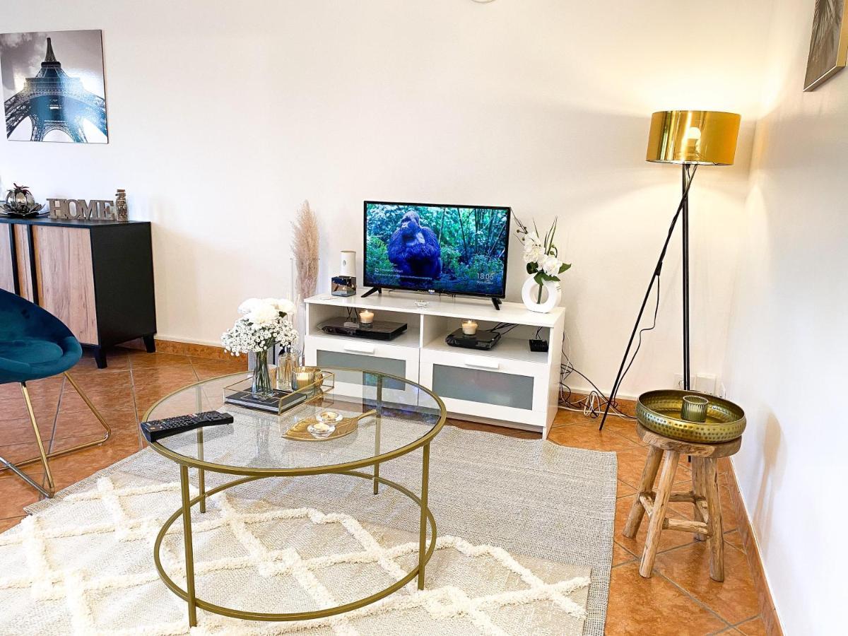 Luxueux Appartement Evry Centre - Parking - Rer A 10 Min Courcouronnes Buitenkant foto