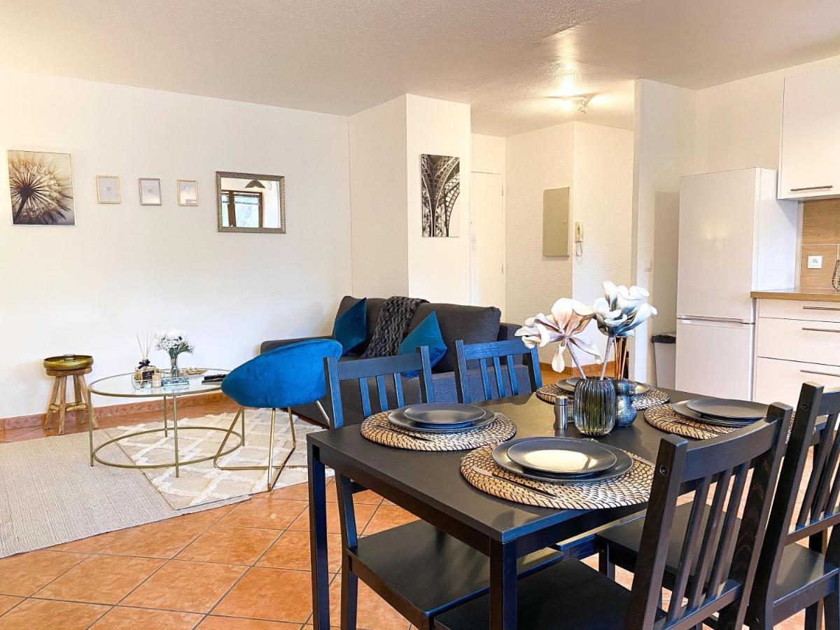 Luxueux Appartement Evry Centre - Parking - Rer A 10 Min Courcouronnes Buitenkant foto